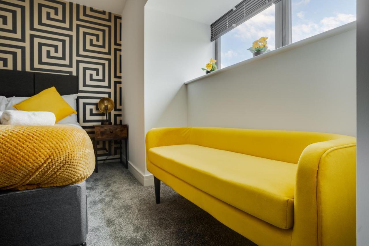 Victoria Home - 2 Bedroom Wi-Fi Parking Workers Hyde Εξωτερικό φωτογραφία