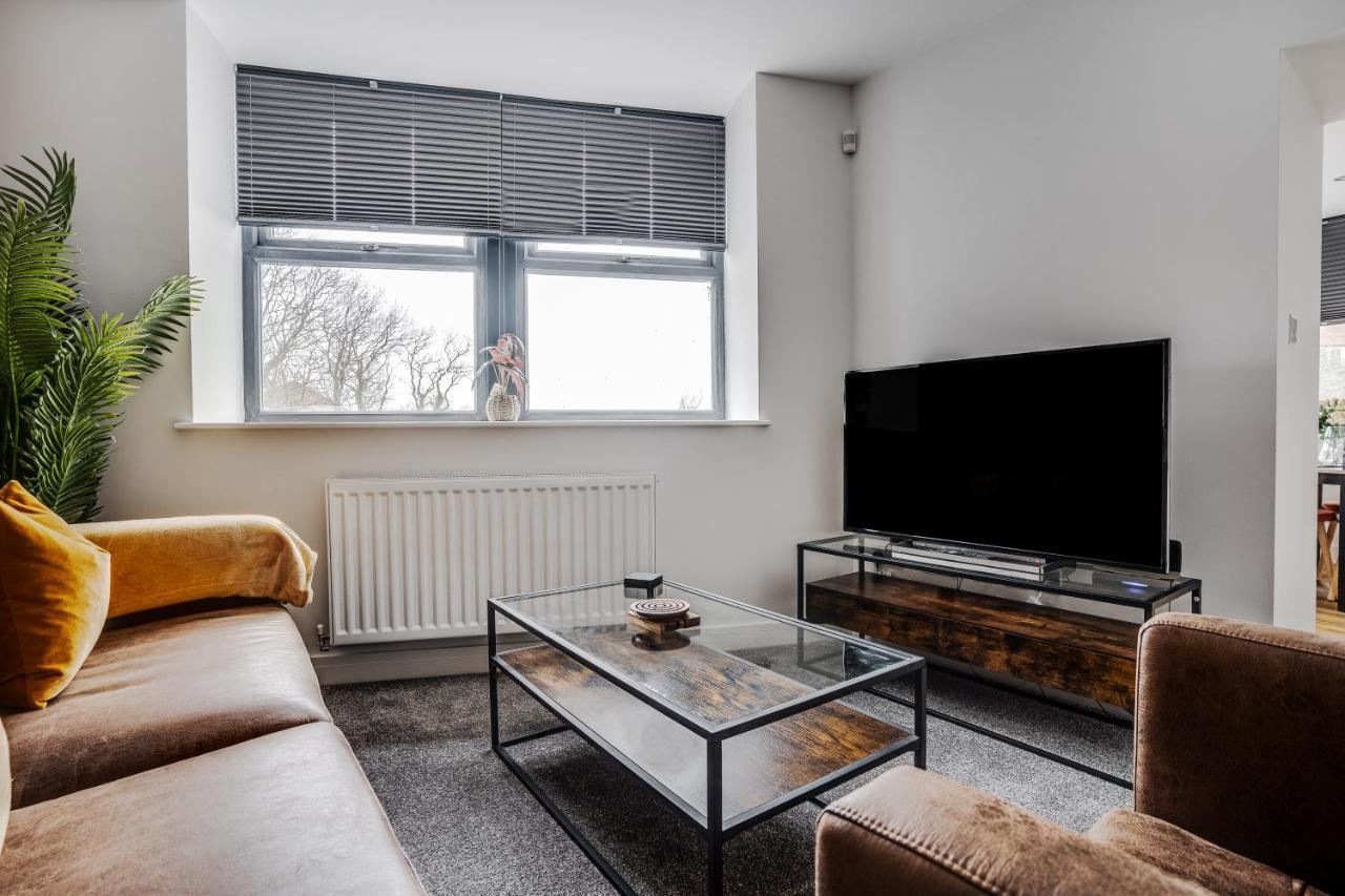 Victoria Home - 2 Bedroom Wi-Fi Parking Workers Hyde Εξωτερικό φωτογραφία
